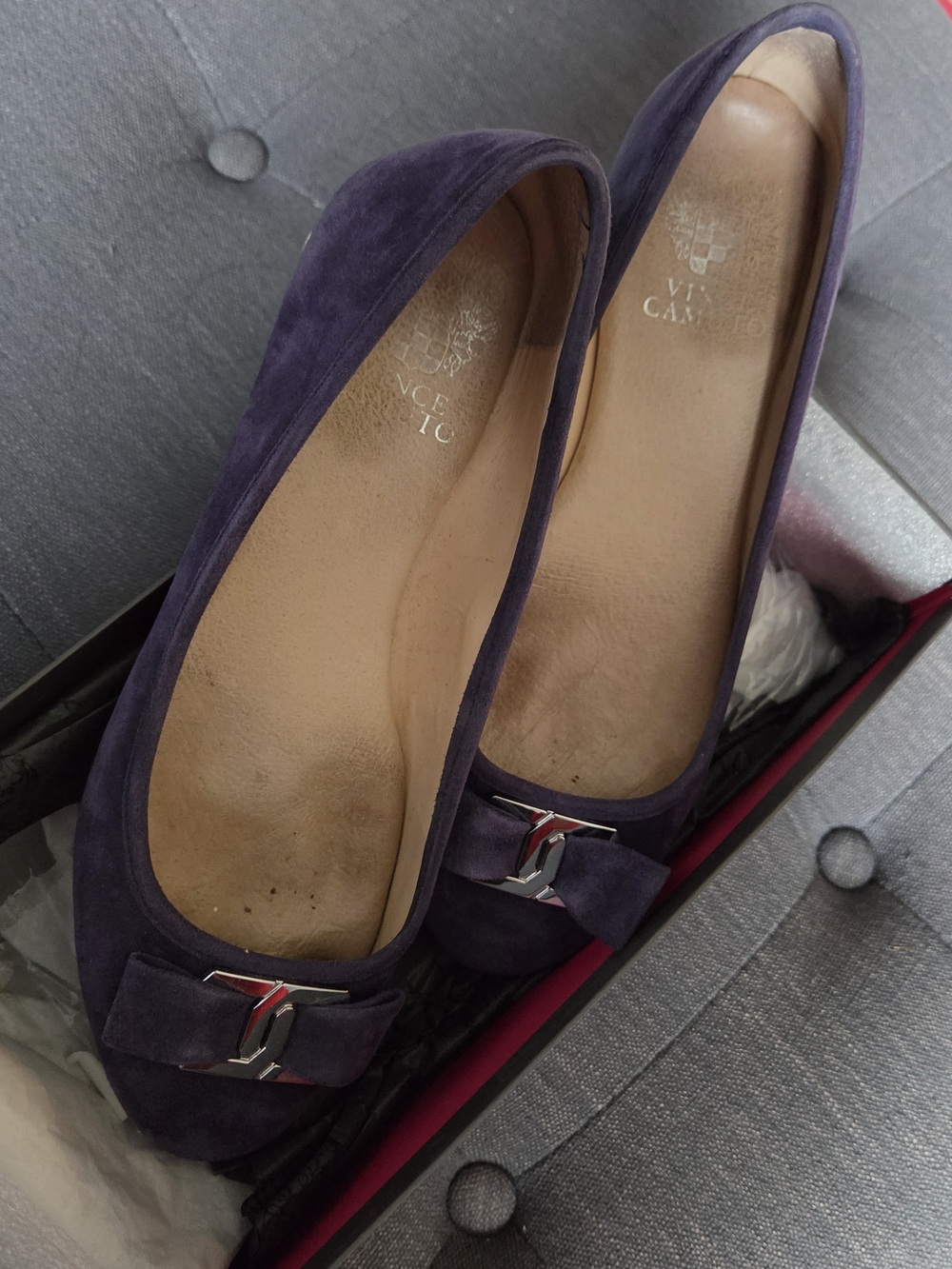 Vince Camuto Purple Suede Bow Flats In Size 6.5